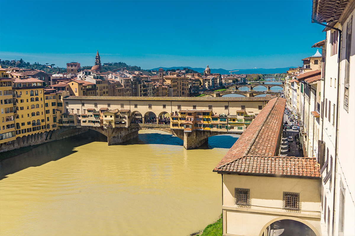 Read more about the article Florence’s Secret Skyway: The Vasari Corridor Opens Its Doors For Exclusive Evening Tours