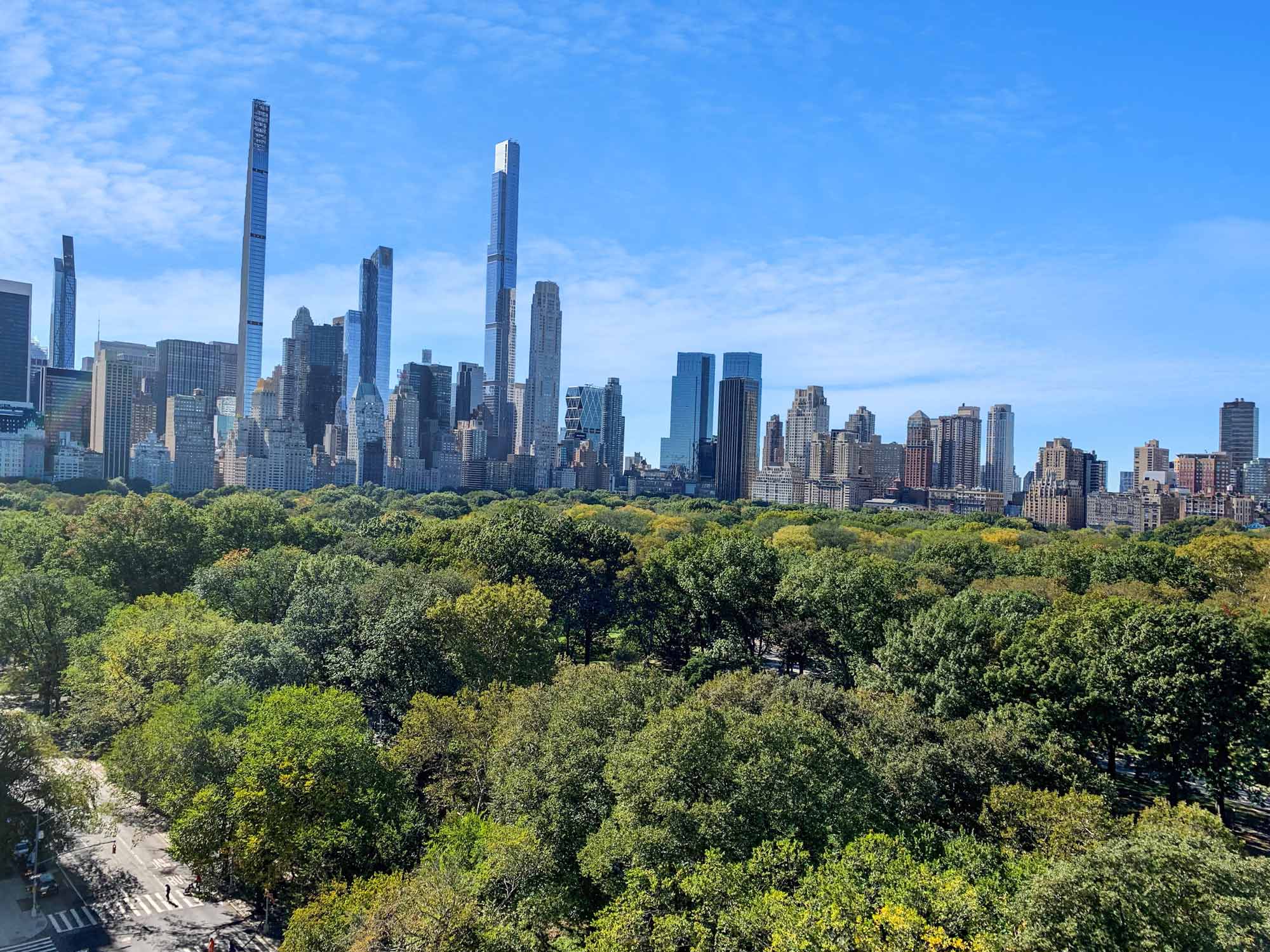 Read more about the article Manhattan’s Mega Condo Boom: Unveiling the Towering Gems Redefining the Skyline! (New York Post)