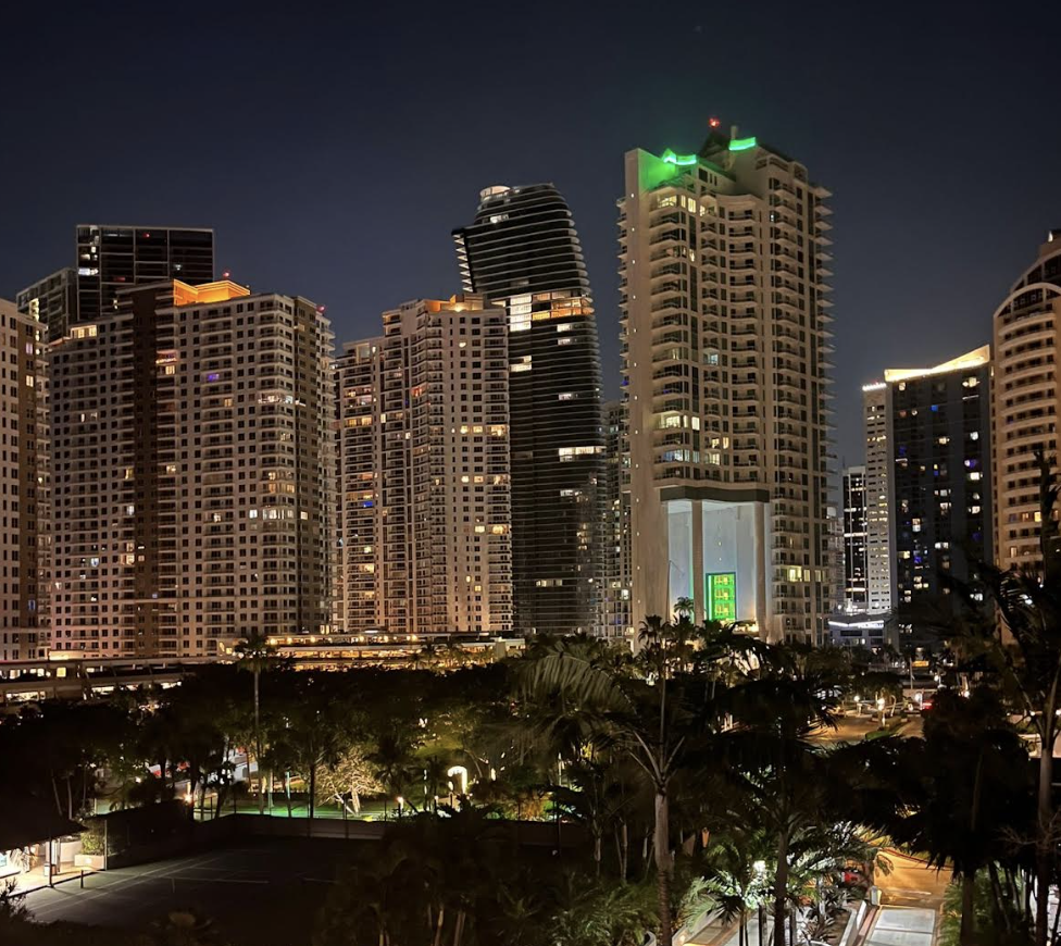 Read more about the article Miami: The Epicenter of Luxury Living in 2025