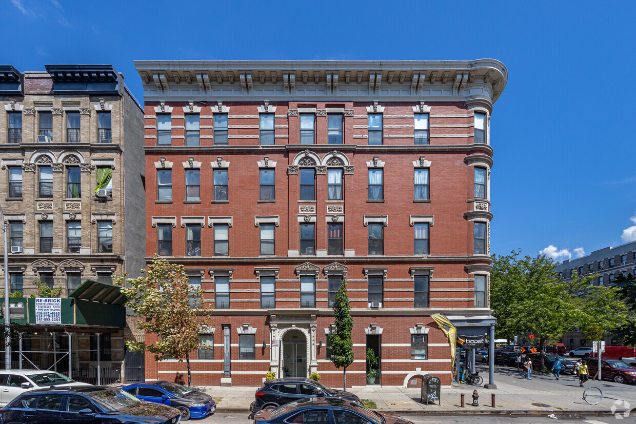 Scopri di più sull'articolo Il Consiglio di New York approva una storica legge sulle commissioni immobiliari. Vi raccontiamo cosa cambia
