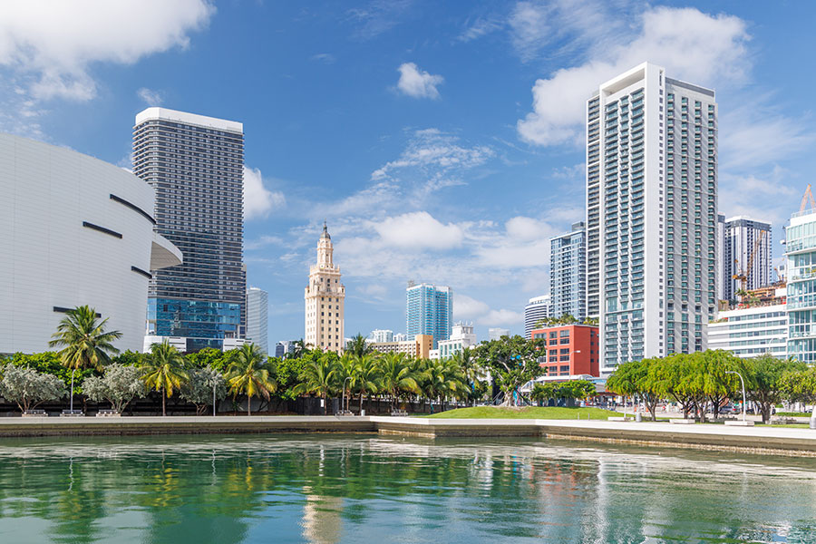 Read more about the article Miami’s Commercial Real Estate Surge Signals Broader Market Recovery