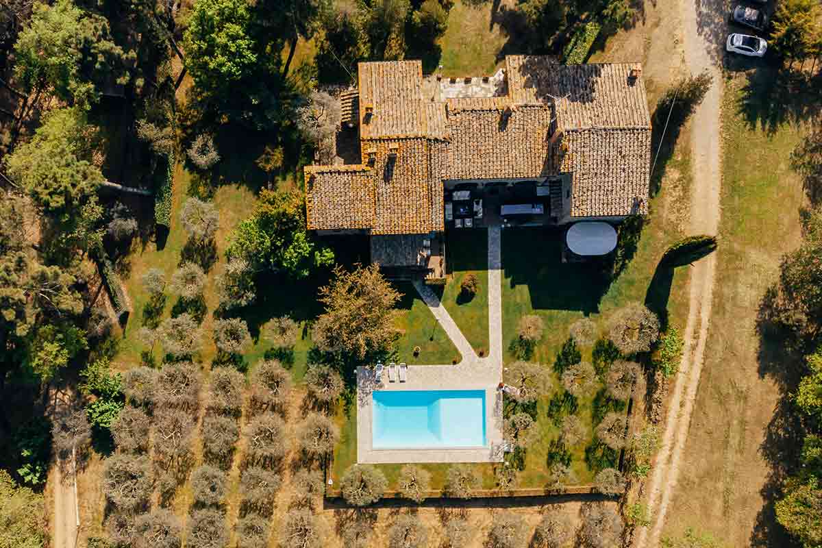 Read more about the article Heritage as Hedge Fund: Italy’s Irreplicable Luxury Market