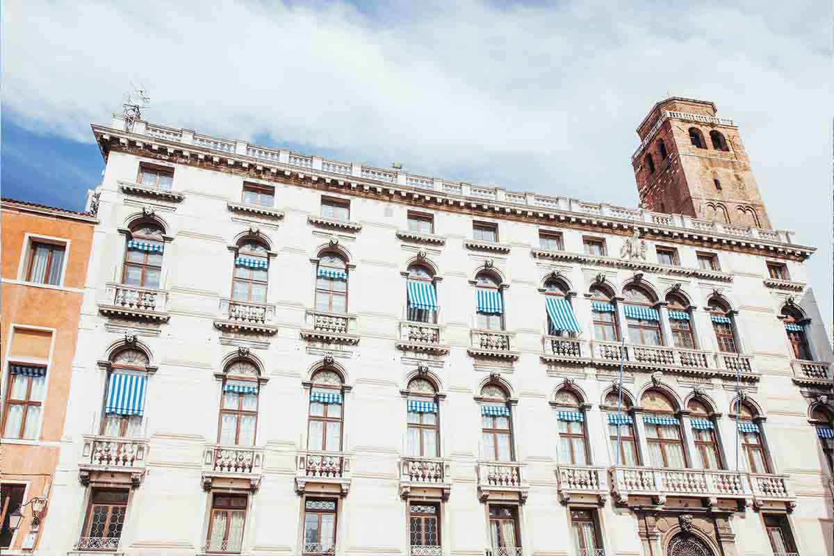 Read more about the article Italian Hotel Market Poised for Investment Surge