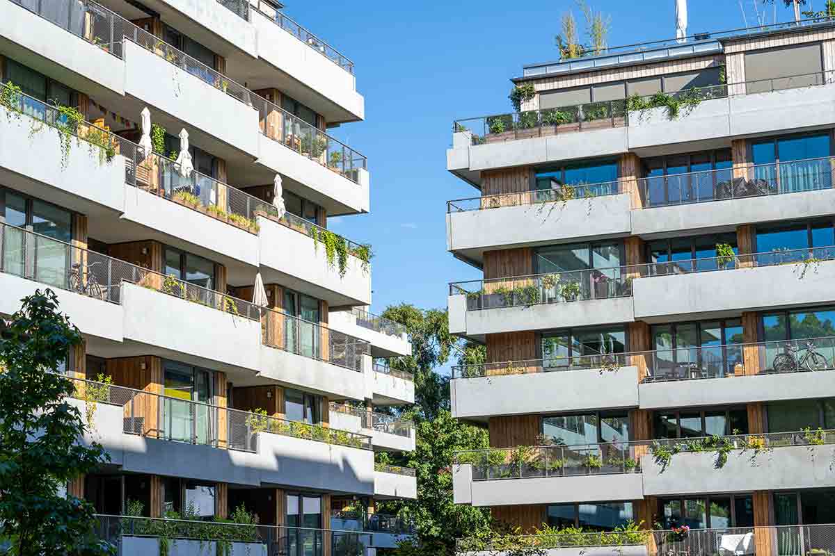 Read more about the article Milan Real Estate: Periphery Growth Defies Market Slowdown