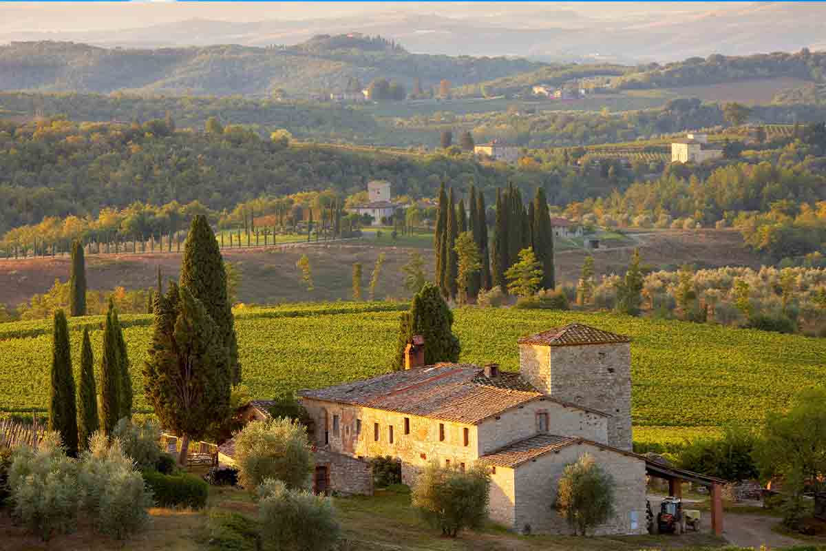 Read more about the article Tuscany’s Property Evolution: A Study in Cultural Capital and Market Dynamics