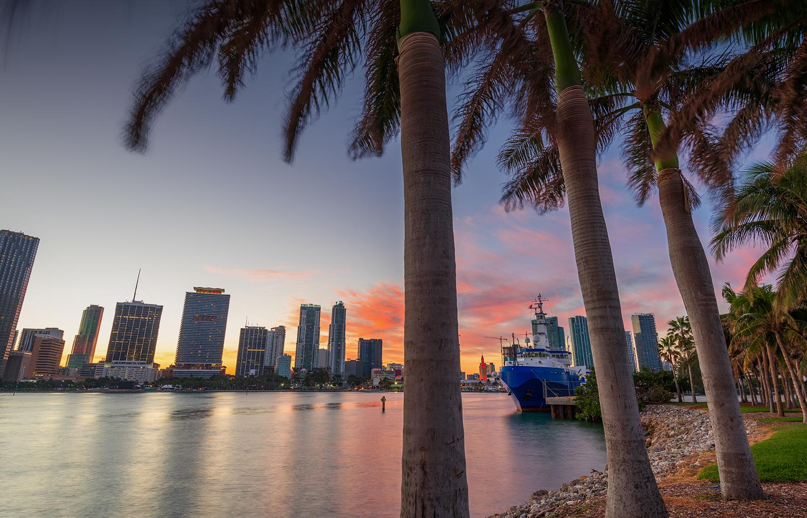 Read more about the article The Price of Admission: Navigating the Miami Real Estate Market in 2026
